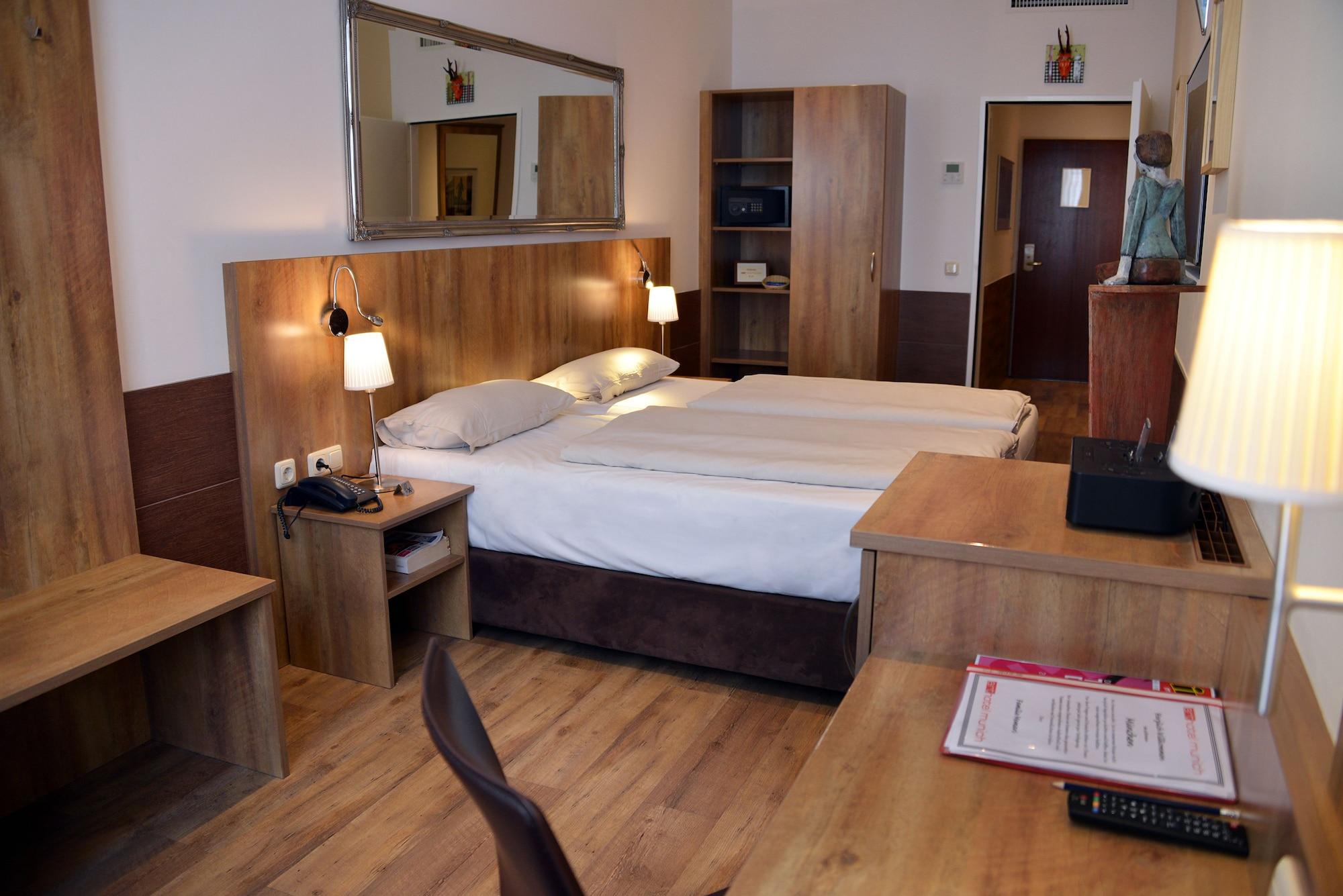 Arthotel Отель 3*