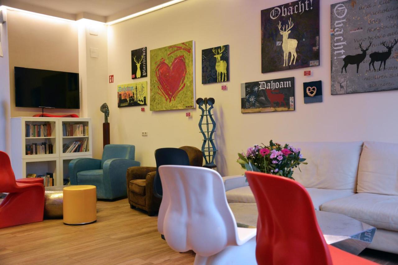 Arthotel Отель